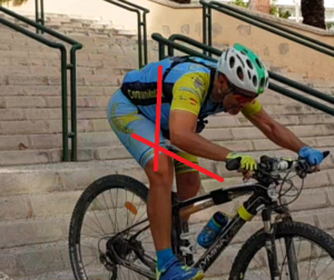 Técnica de descenso de escaleras en ciclismo de montaña - Rodillas y brazos flexionados