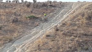 Descenso técnico extremo en mtb ciclismo de montaña por el comunitario Pedro203 por Comunidad Biker MTB