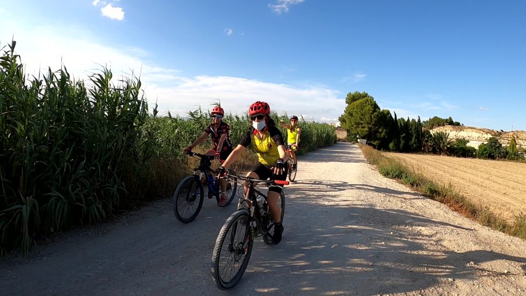 Crónica de la ruta MTB de iniciación Women in Bike por orilla del río Segura y Contraparada