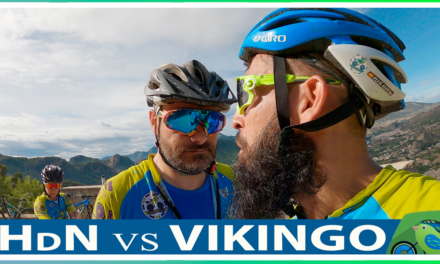 Vídeo | Hombre de Negro 🧛‍♂️ vs Vikingo 🧔